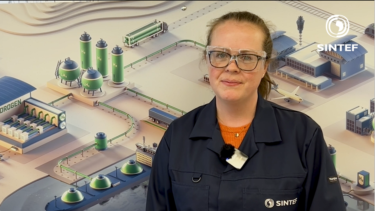 Se forsker Katie McCay fortelle om lav-temperatur hydrogen- og brenselcelle-laboratoriet 