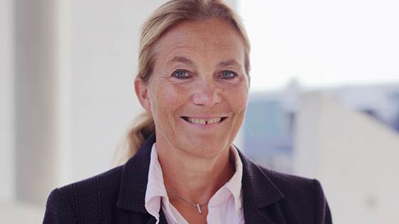Bilder av konsernsjef Alexandra Bech Gjørv