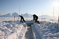 JIP Oil in ice. From medium scale experiments at Svea, Svalbard. Foto; SINTEF