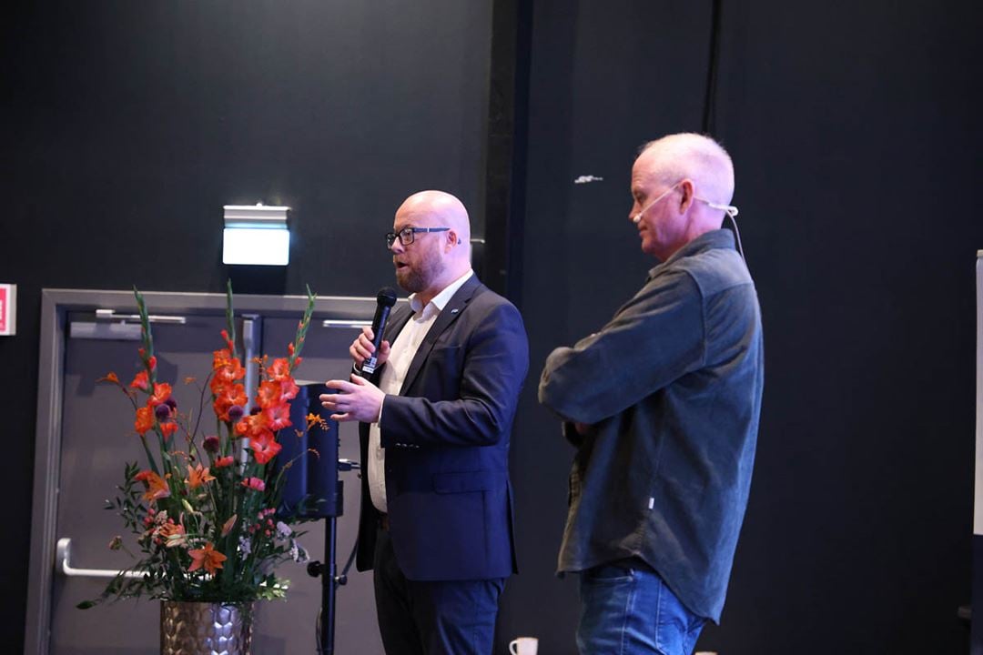 Paneldebatt med Henrik Kierulf (H) og Lars Haltbrekken (SV).