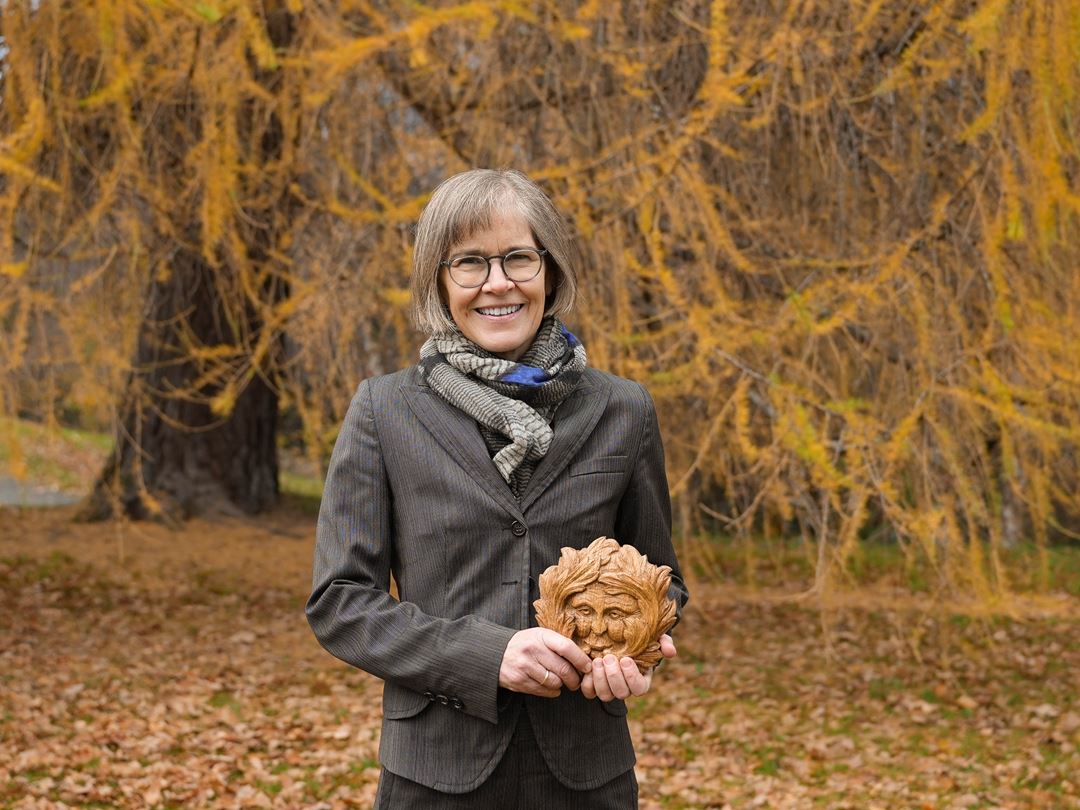 Mona Mølnvik, forskningssjef i SINTEF, mottok Green Award under GHGT-konferansen i Canada.