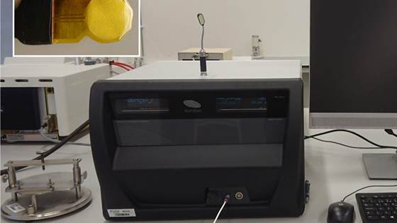 Thermal conductivity meter