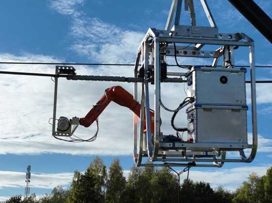 Remote condition monitoring and maintenance of power lines - SINTEF