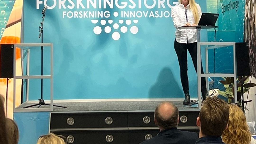 Phd-studenten på forskningstorget under NorFishing 2022