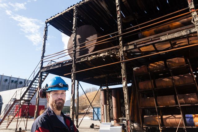 Are W. Brandt, konstitutert adm. direktør ved SINTEFs brannlaboratorium, understreker at at det planlagte senteret ikke skal erstatte det arbeidet som gjøres innen sikkerhetsopplæring av offshorepersonell. Foto: SINTEF / Thor Nielsen