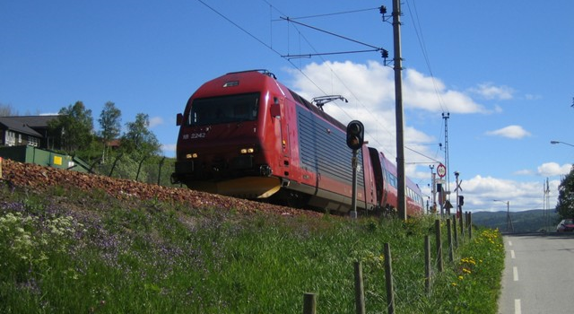 Selv små forsinkelser i avgangstid kan skape forsinkelser for andre tog så lenge som to og en halv time etterpå, ifølge SINTEF: Foto: Haakon Hille Hustad