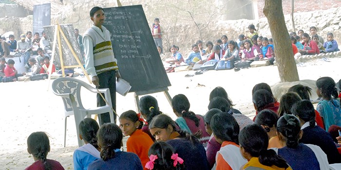 Et nytt og annerledes høreapparat skal forhindre at hørselshemninger ødelegger skolegang – selve inngangsbilletten til et godt liv – for barn i den tredje verden. Illustrasjonsfoto: Morguefile