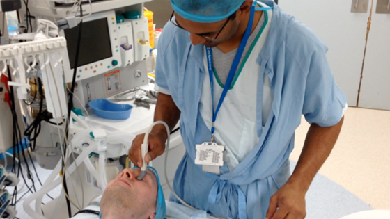 Avslører høyt kranietrykk via øyet