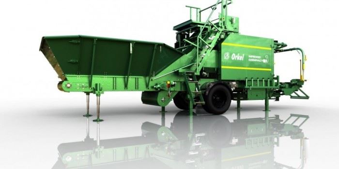 Kompaktor-maskinen som er utviklet av Orkel, har en unik evne til å presse og pakke ulike typer bulkmaterialer- alt fra mais og flis til torskehoder. Dette gir betydelige miljøgevinster og bedre ressursutnyttelser.