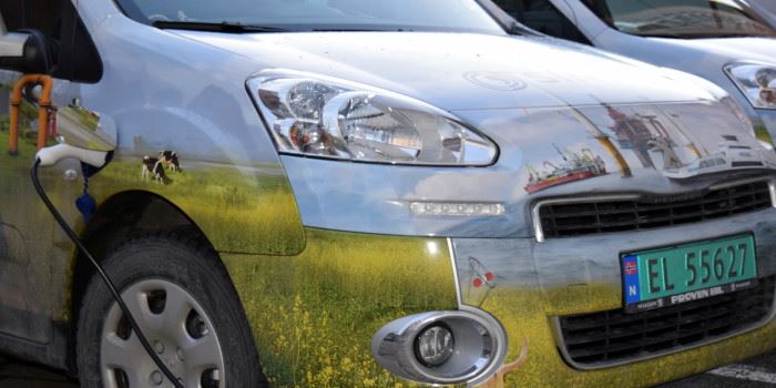 If Norway replaces half of its gasoline and diesel passenger cars with electric vehicles by 2020, CO2 emissions in Europe would plummet by one million tonnes, according to Norwegian scientists. That corresponds to a 75 per cent reduction of the greenhouse gas emissions from Norway's capital city. Photo: SINTEF / Astrid B. Lundquist