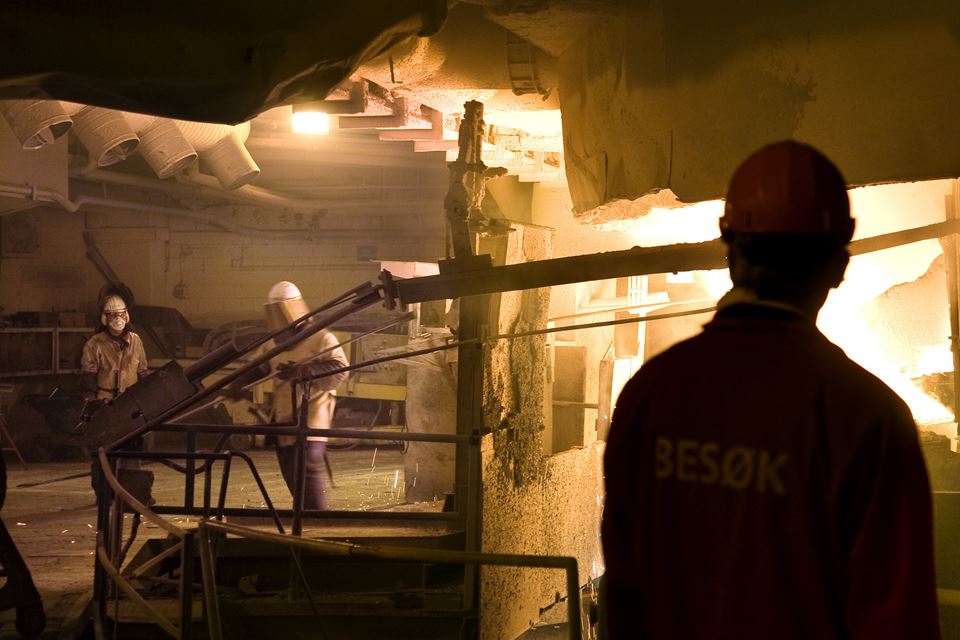 Forskere hjelper norsk metallindustri i omstillingen mot det grønne skiftet.  Illustrasjonsfoto: SINTEF / Thor Nielsen