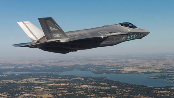 Kampflyanslag til besvær