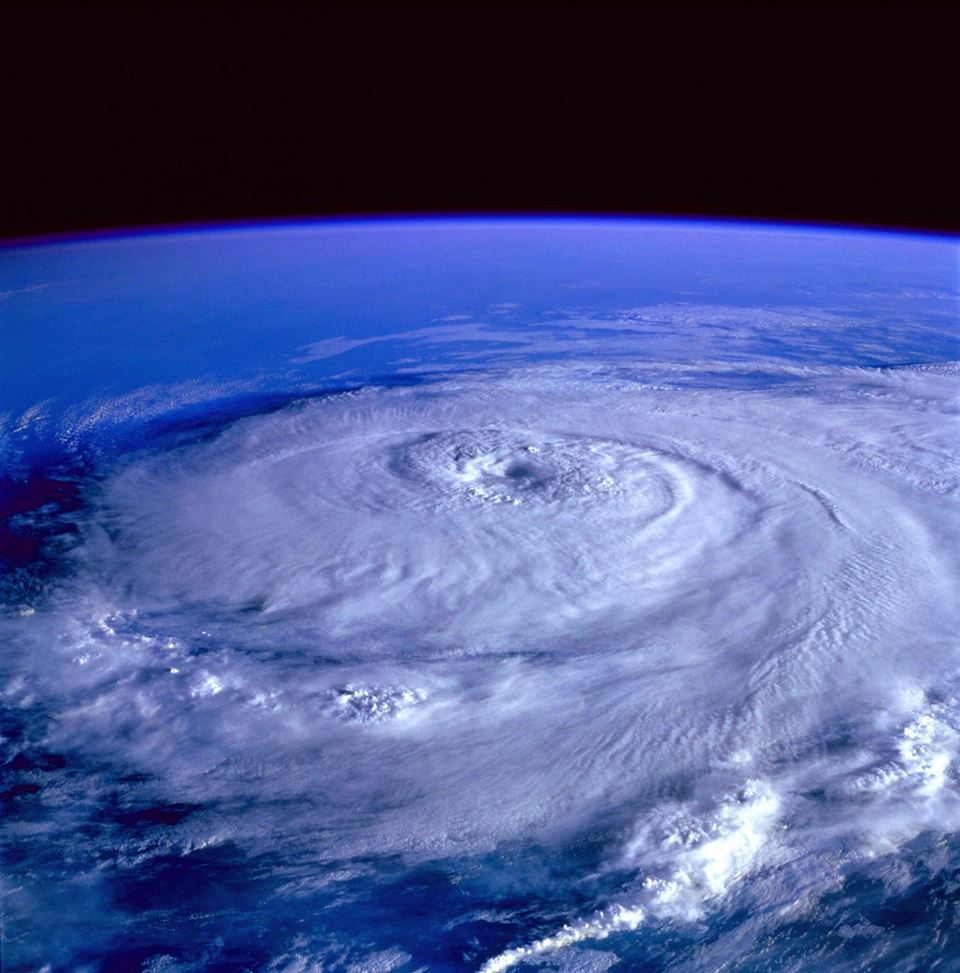 Orkan styrke: Inkludert den økonomiske effekten, er kostnadsoverslagene for skader fra orkaner i 2017 hele 250 milliarder dollar (2 120 milliarder kroner). Det er 1,6 ganger statsbudsjettet for 2017. Illustrasjonsfoto Pexels.com