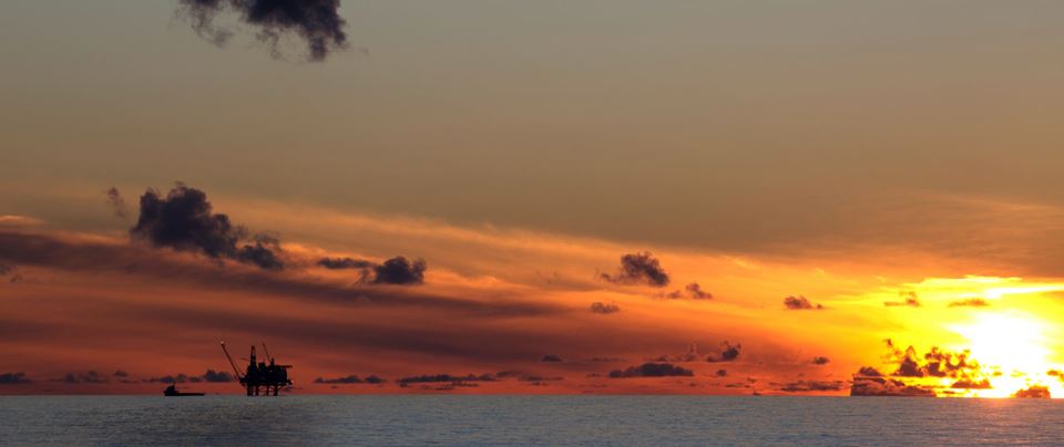 Geologiske lag under Nordsjøen har lenge vært utpekt som lovende felleseuropeiske lager for CO2, skriver artikkelforfatterne. Bakteppet for studien de omtaler, er bevisstheten om at flernasjonalt samarbeid vil krympe kostnadene for CO2-håndtering i Nordsjø-regionen. Illustrasjonsfoto: Samfoto/NTBscanpix