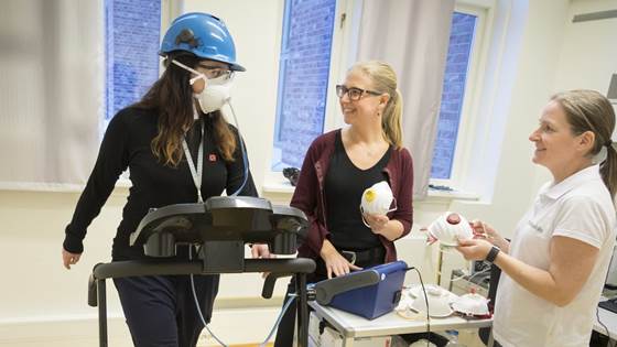 Vanskelig å finne støvmasker som passer til kvinner