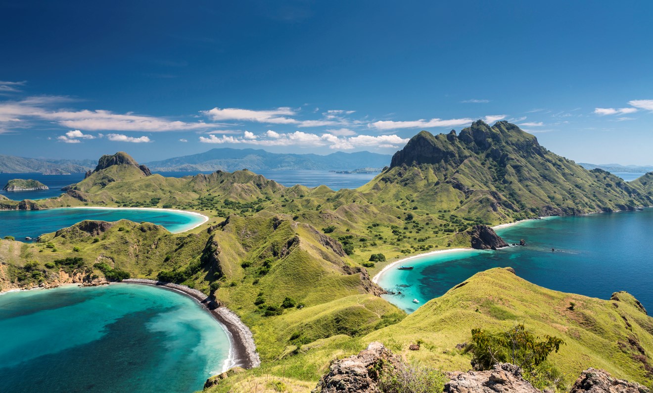 Vakkert, men dieseldrevet. Det skal norsk teknologi rette på. Her fra Komodo National Park i Indonesia. Foto: iStock