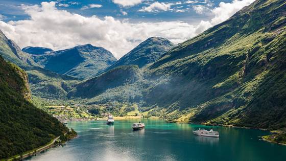– Geiranger må bli en bedre og grønnere turistattraksjon