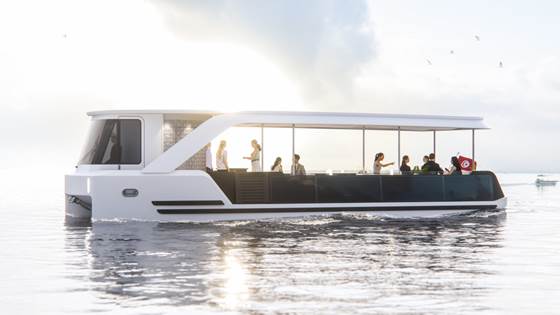 Denne ferja drives av sola