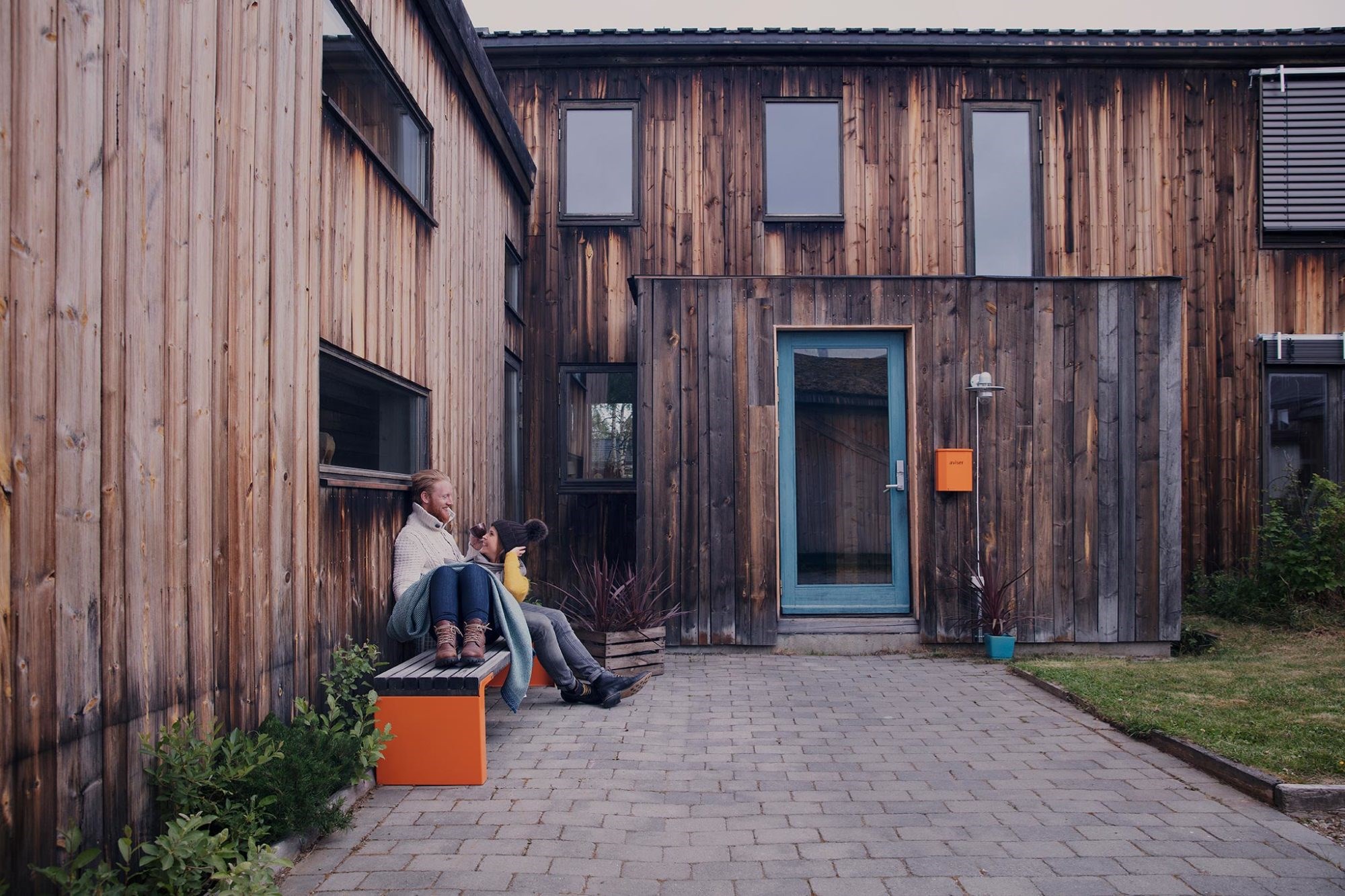 Røros Dører og Vinduer har spesialisert seg på skreddersøm av vinduer og ytterdører i vakuumimpregnert tre. Foto: Tom Gustavsen/RDV