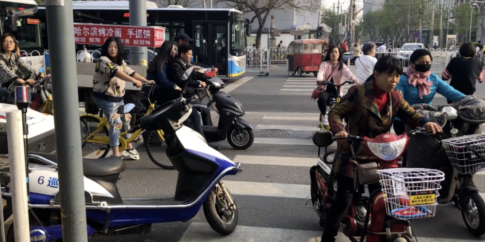 Trafikken er tett i Beijings gater, og avstandene store.   Foto: Idun Haugan/NTNU