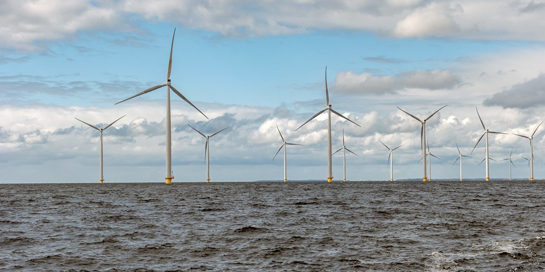 Nylig sendte Olje- og energidepartementet ut høringsbrev om sin Veileder for arealtildeling, konsesjonsprosess og søknader for vindkraft til havs, og forslag til endringer i havenergilova og havenergilovforskrifta. Departementet ber om tilbakemeldinger på tildelingsmodellen som er foreslått i høringsnotat og veileder. Her er SINTEF og NTNU sitt fellessvar. Foto: NTB / Scanpix