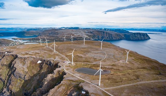 Hydrogen. Bildet viser vindmøllepark.