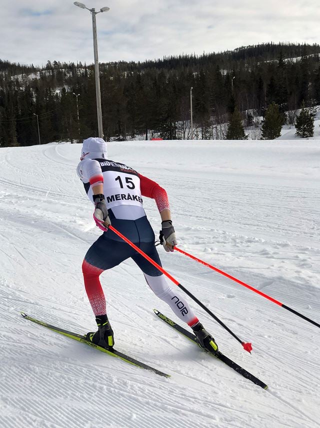 Langrennsløpere trener med store doser i slakt terreng