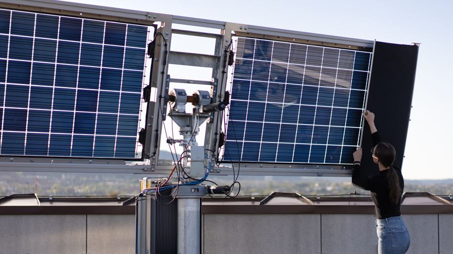 Lager nye solceller av solcelleavfall