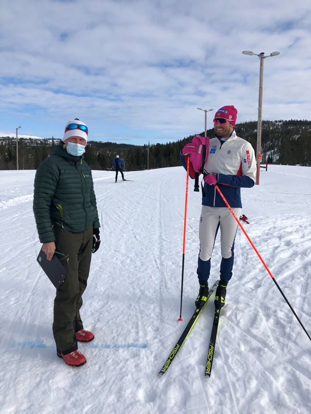 Langrenn. Bildet viser Emil Hegle Svendsen og Per Øyvind Torvik.