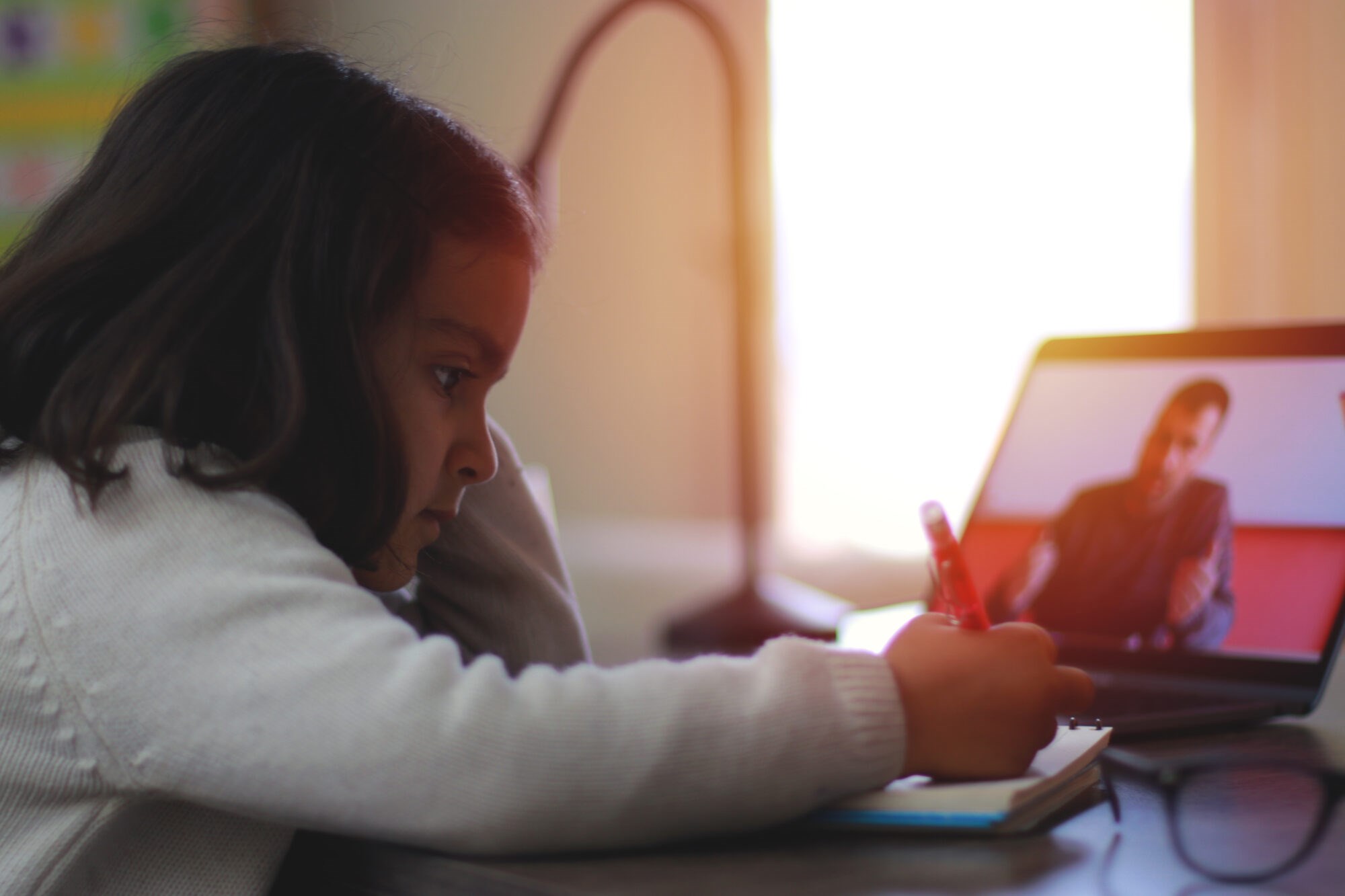 Unge i barnevernet kritisk til videobehandling