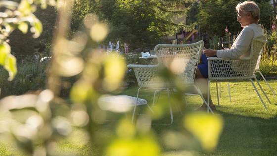 Grønne og skjermede omgivelser øker trivselen for mennesker med demens