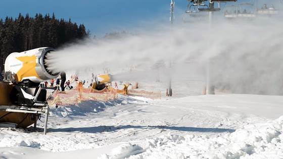 – Kunstsnø har ufortjent dårlig rykte