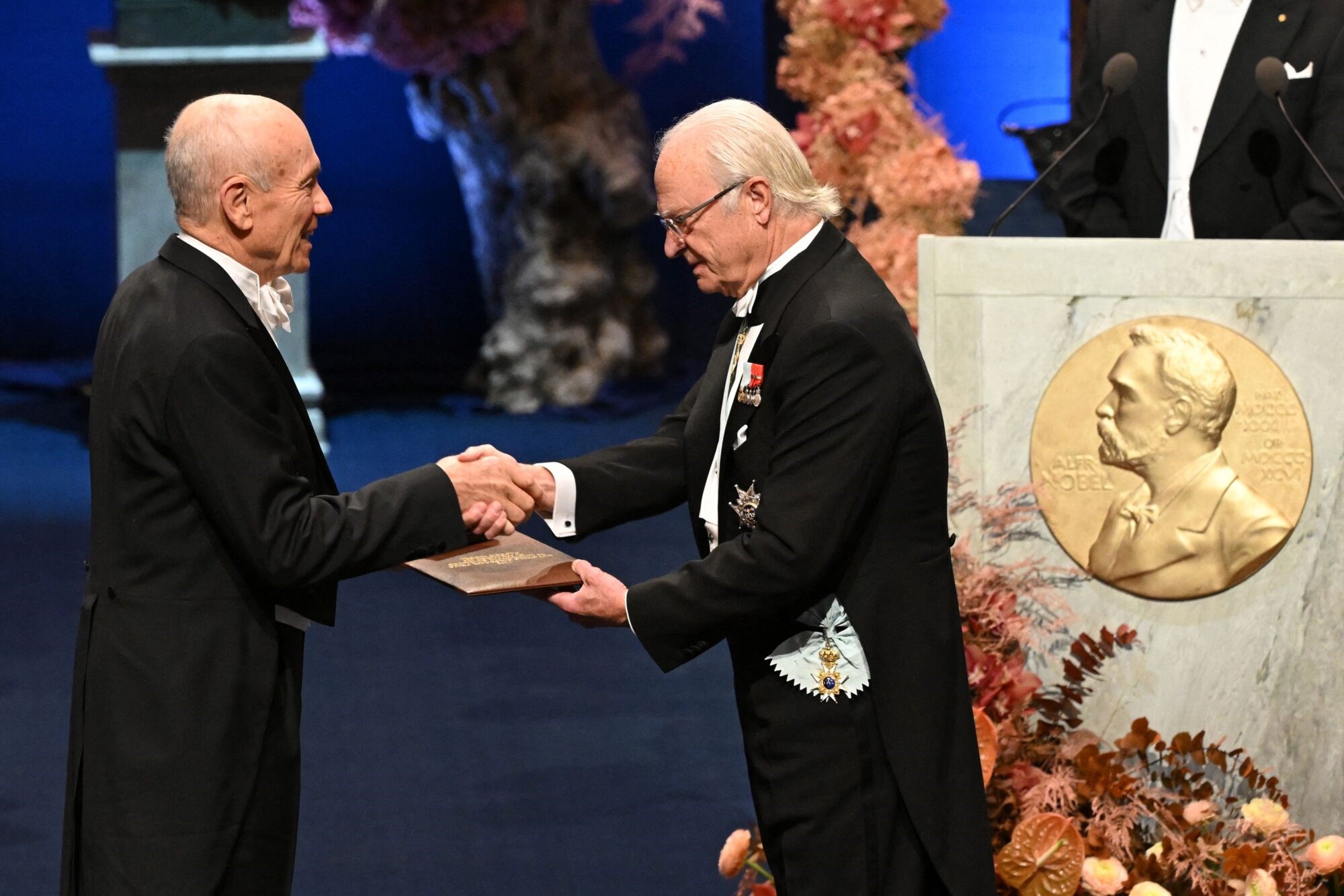 Nobelpris bør vise vei for norsk politikk