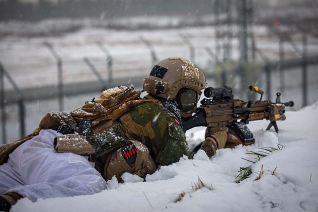 At en militæravdeling er mer selvforsynt med mat, gjør også at den lettere kan forsvare landet den dagen det trengs. (Foto: Arne Marius Alm, Forsvaret)