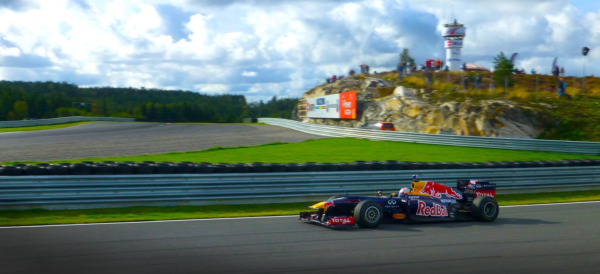 New 360-degree 3D film camera