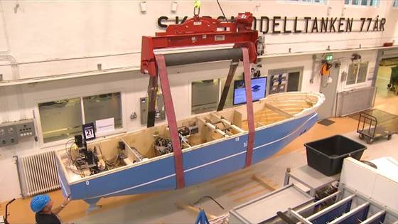 Nå testes verdens første autonome containerskip