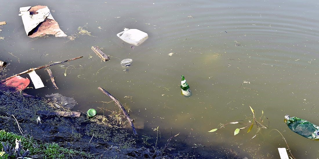 The Norwegian Environment Agency is calling for several measures to combat the problem of plastics in the oceans. Photo: Colourbox