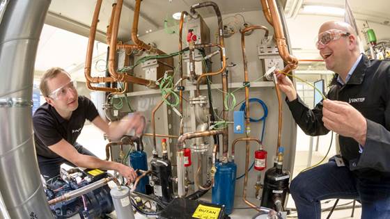 Developing the world’s ‘hottest’  heat pump ever