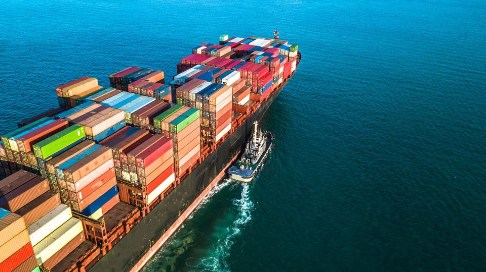 Research is now being made with ammonia as fuel for long-haul shipping. The solution can give zero in greenhouse gas emissions. Illustration image: Shutterstock