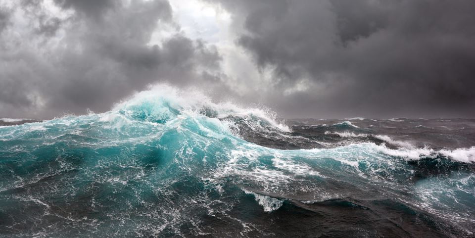 There is virtually no statistical covariation between the occurrence of windy conditions in southern Norway/northern Europe and that for ocean winds in Mid-Norway and further north. According to the authors of this article, this knowledge will increase the commercial value of Norwegian offshore wind energy. Photo: Andrejs Polivanovs/Shutterstock