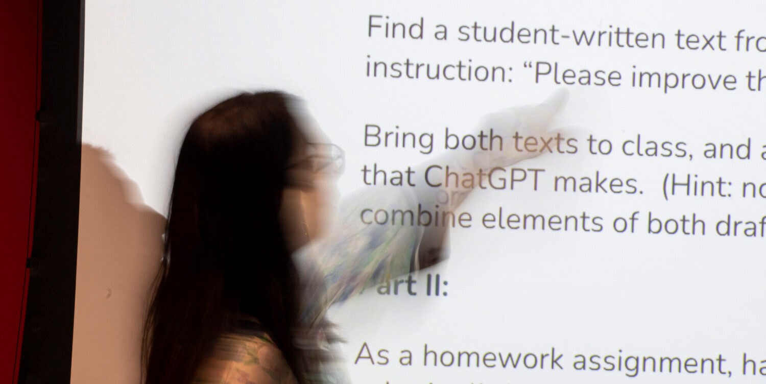 Some employees say that it’s easier to talk to ChatGPT than to senior colleagues. They say that there’s no point bothering to ask polite and well-formulated questions because ChatGPT always answers politely regardless. Stock photo: Joe Lambert/AP/NTB