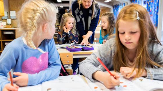 Clever hands can’t be digitalised