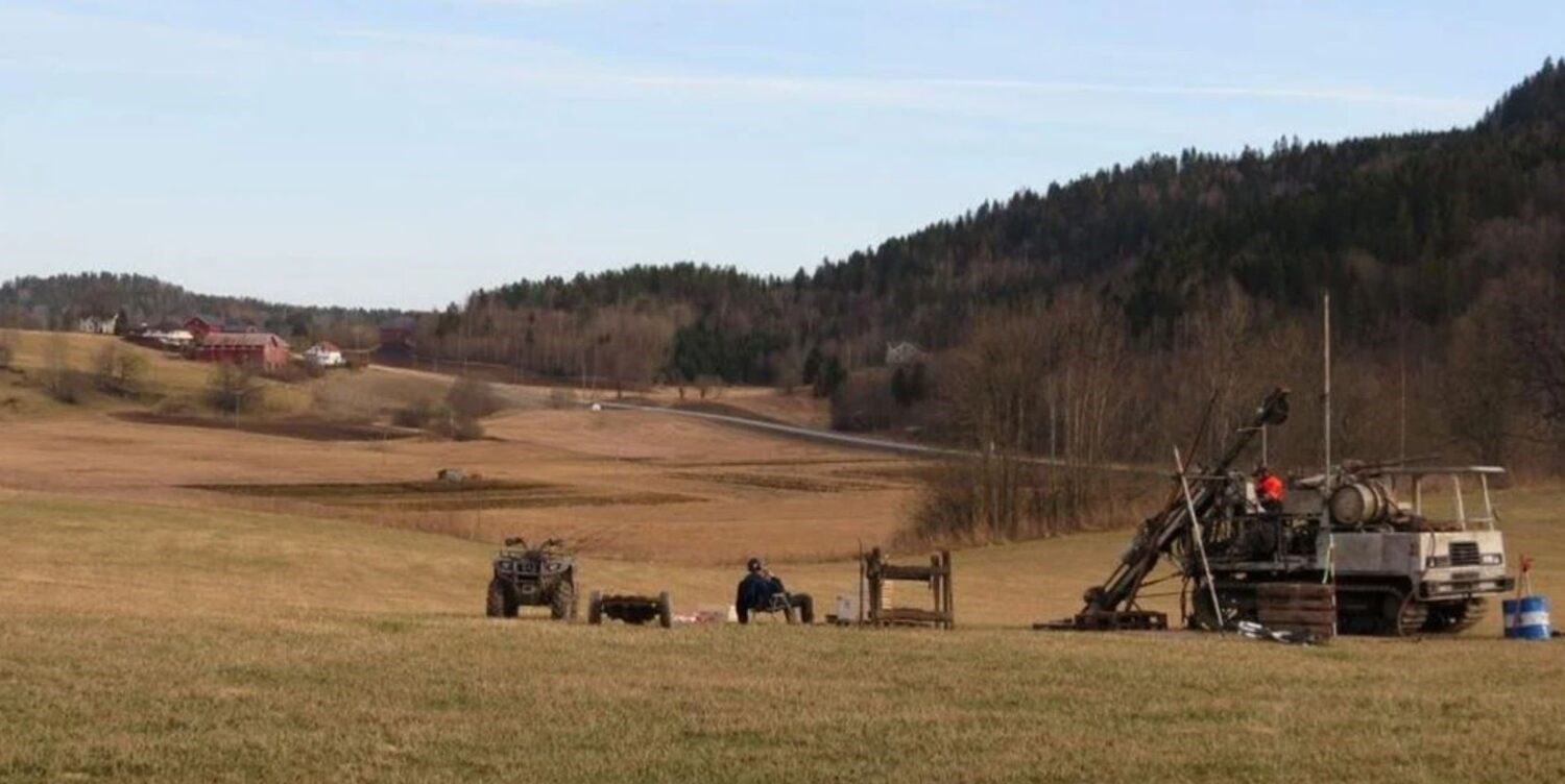 The Fen Field (Fensfeltet) is a geological complex located in Ulefoss in Telemark county. It is probably Europe's largest deposit of light rare earth minerals. The photo shows drilling in progress to extract mineral samples used to map the field. Photo: REE Minerals AS.