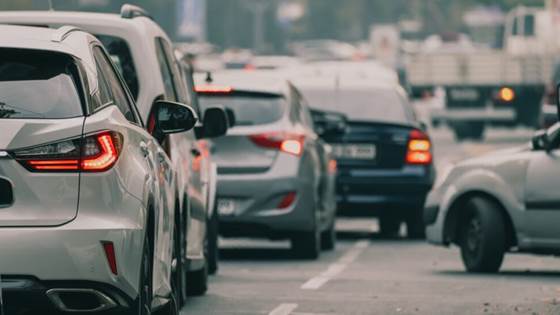 Why are there traffic jams, and what can we do to avoid them?