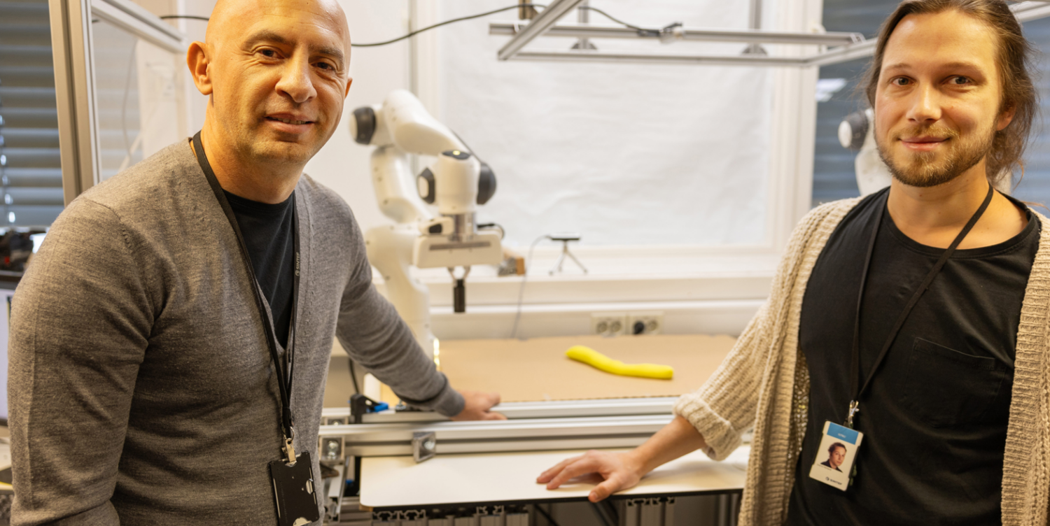 AI makes it possible to teach robots new tricks