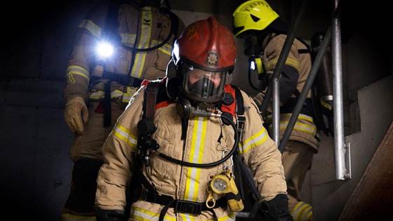 How hot does a firefighter get?