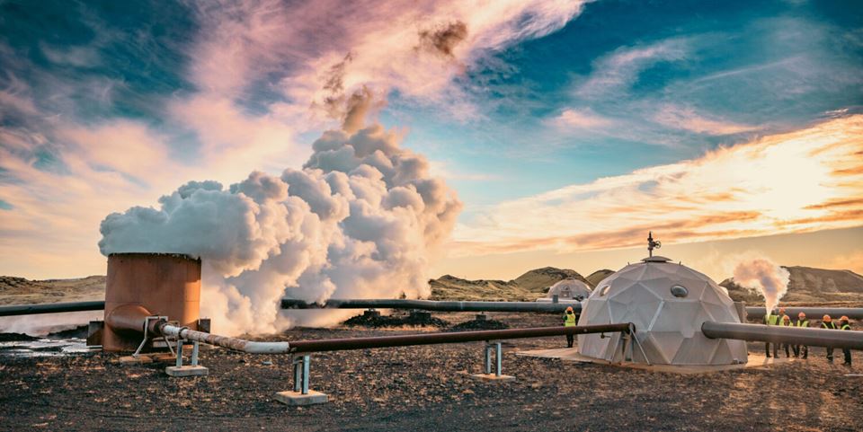 Hot Stuff in Iceland: If the researchers succeed in their next attempt, it will increase the effect of geothermal heat by five to ten times. Photo: Geothermal Research Cluster.