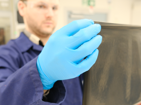 Razor-thin solution makes fuel cells cheaper and more environmentally friendly