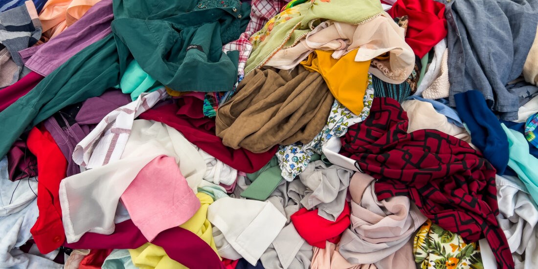 Rescycling old clothes into new fabrics